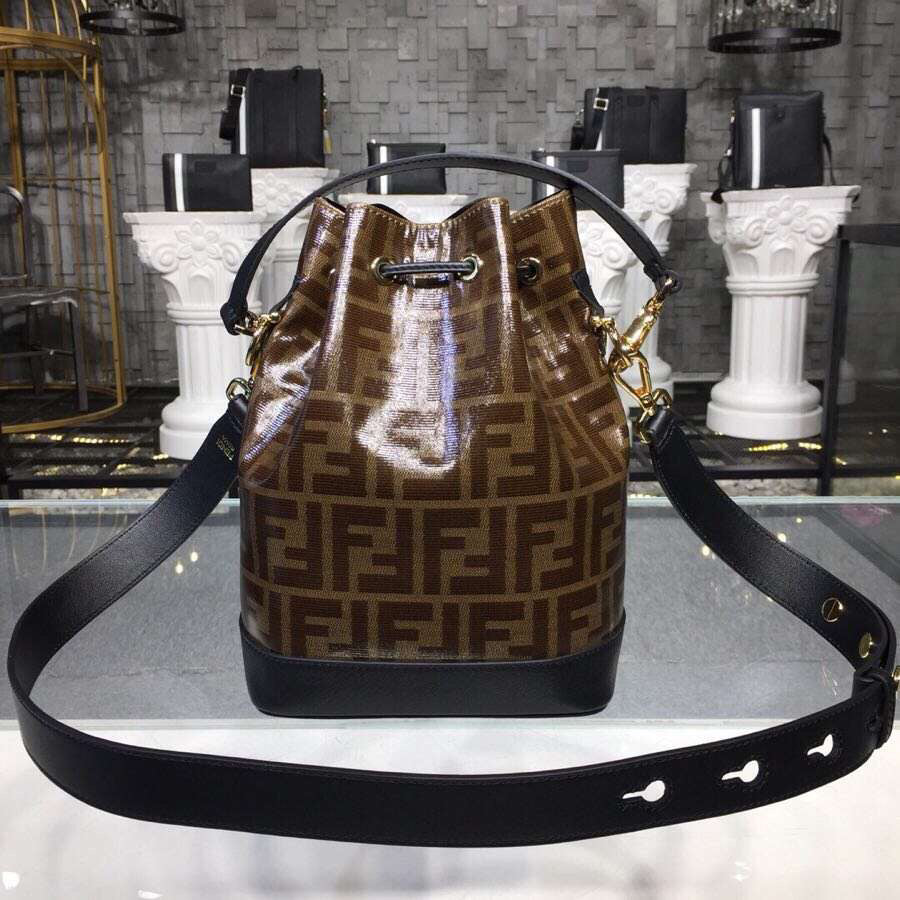 Fendi 15